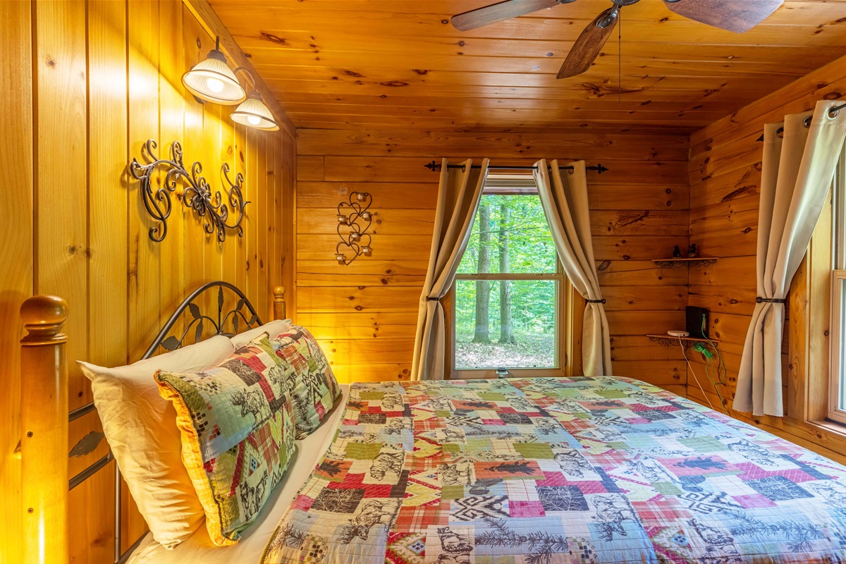 Queen size bed