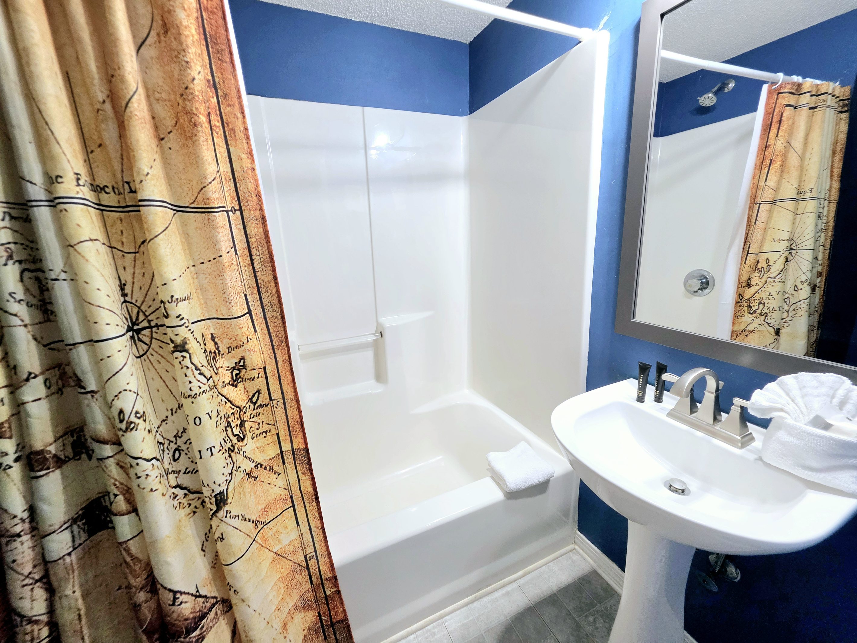 Bathroom with tub/shower combo