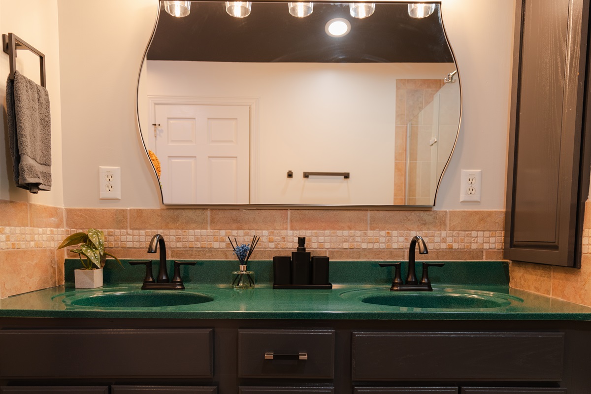 A well-equipped bathroom with the essentials guests need.