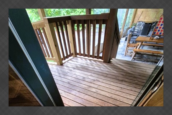 7 Wide door entry from step-free ramp