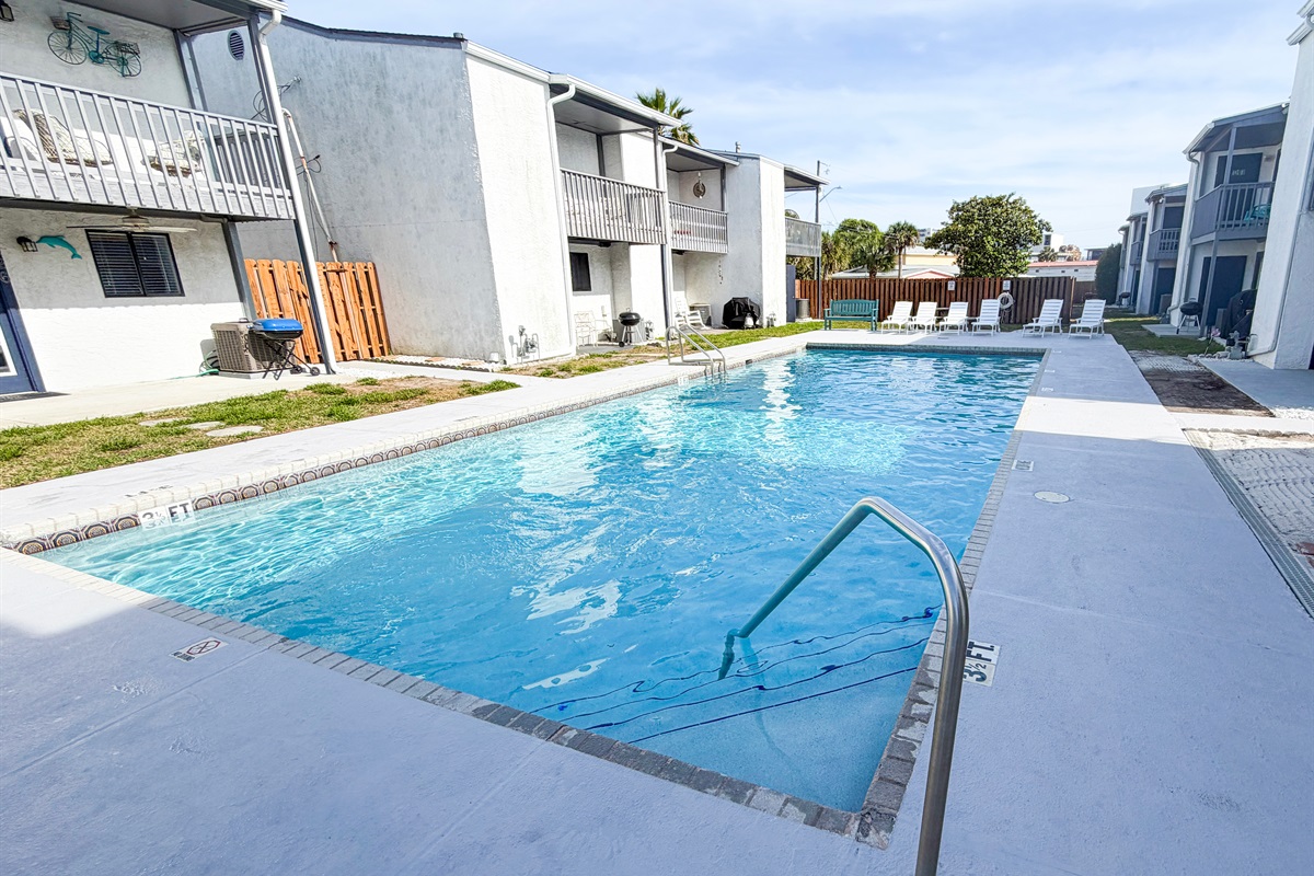 Community Pool 
