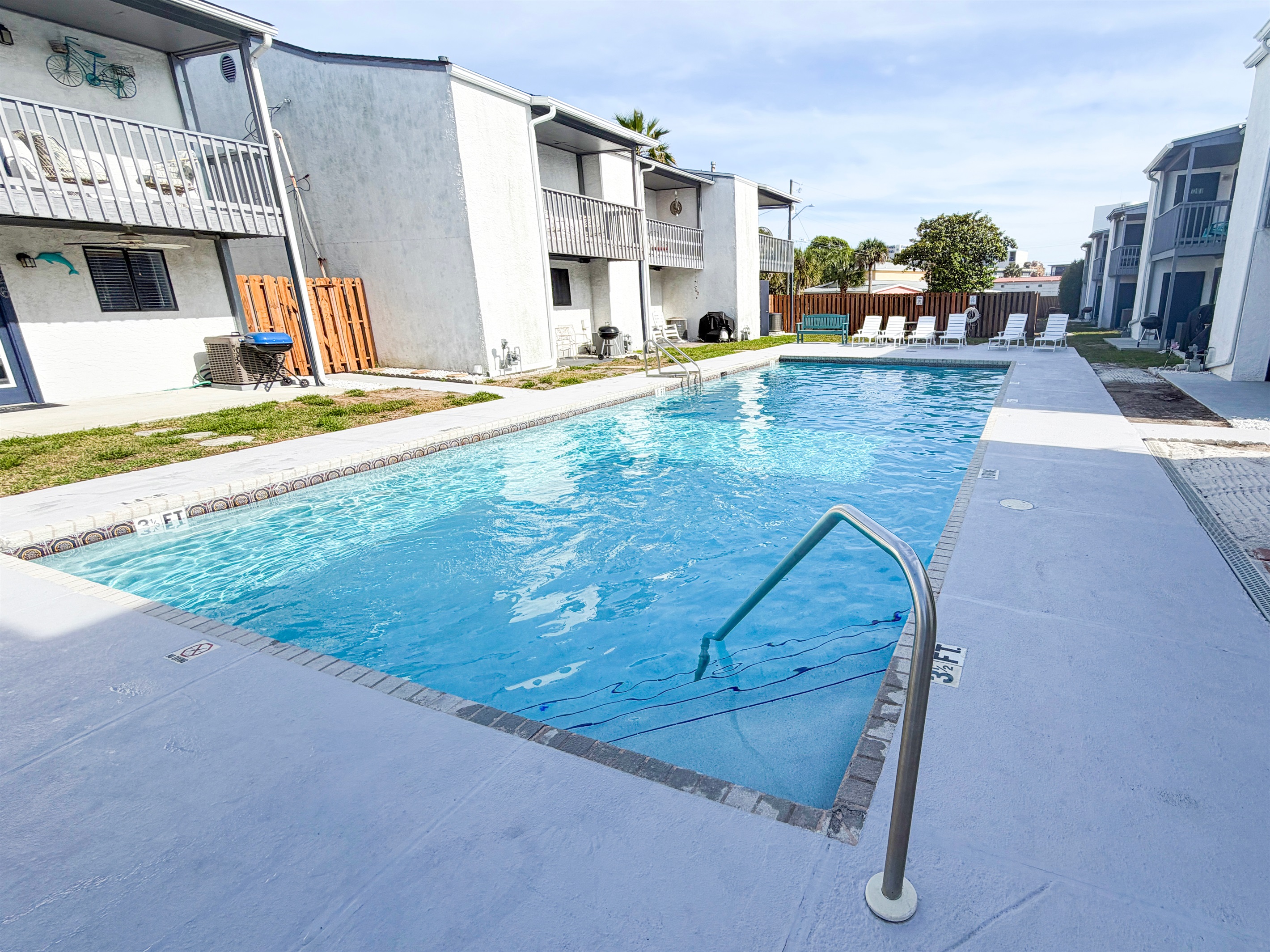 Community Pool 