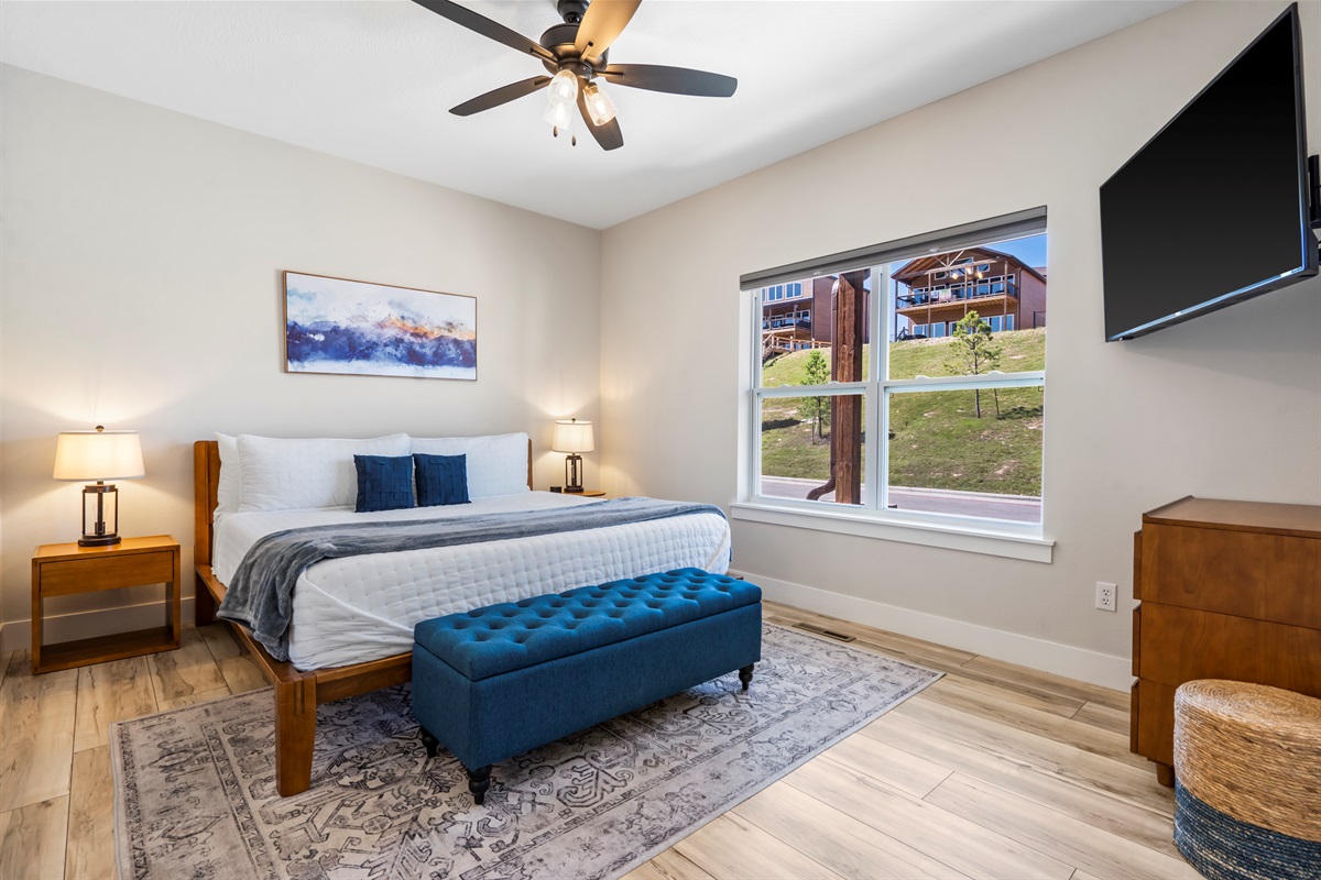 Master 2 Bedroom- Main Floor