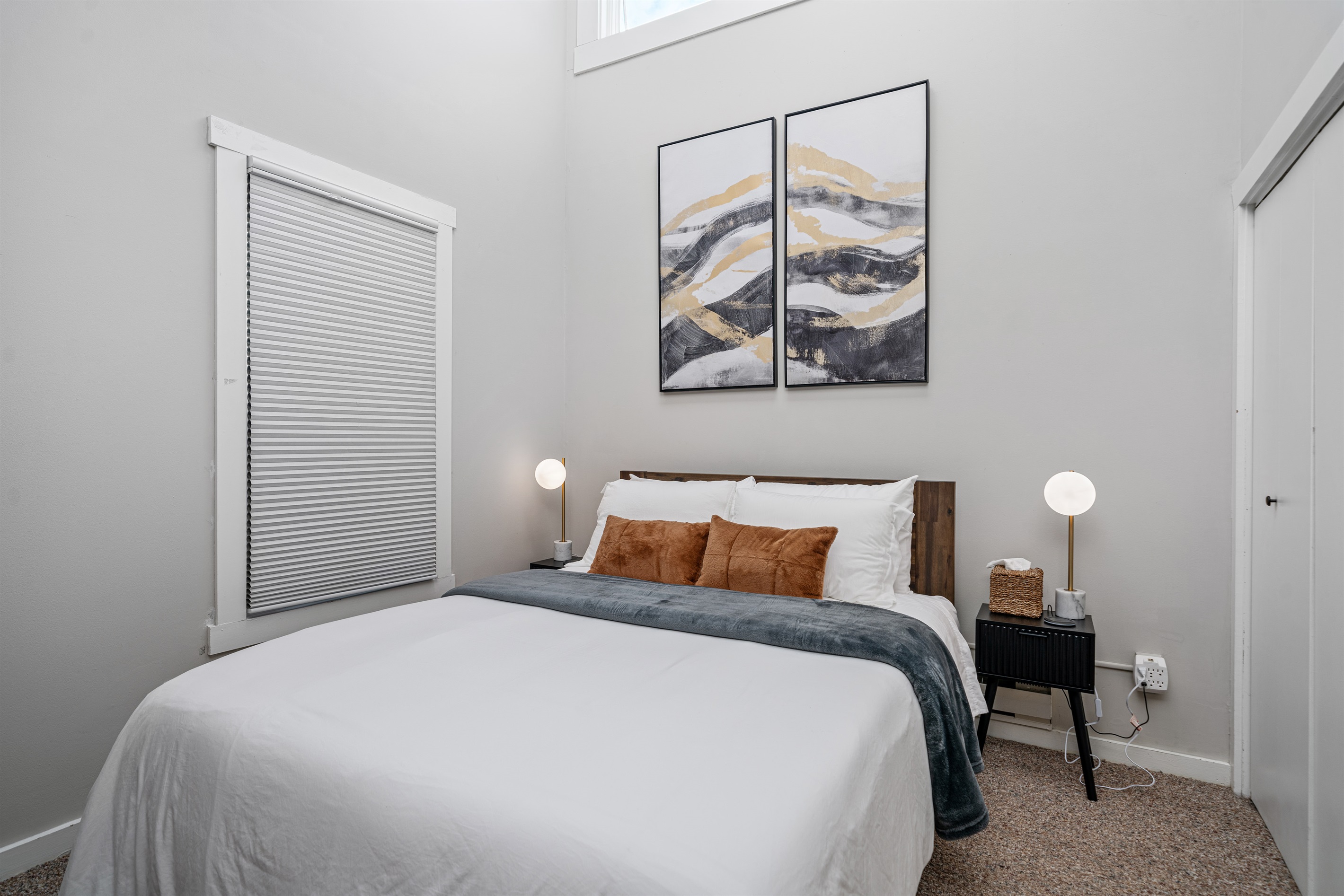 Use the washing machine and dryer located in the closet upstairs for your laundry needs. Laundry pods and dryer sheets are provided