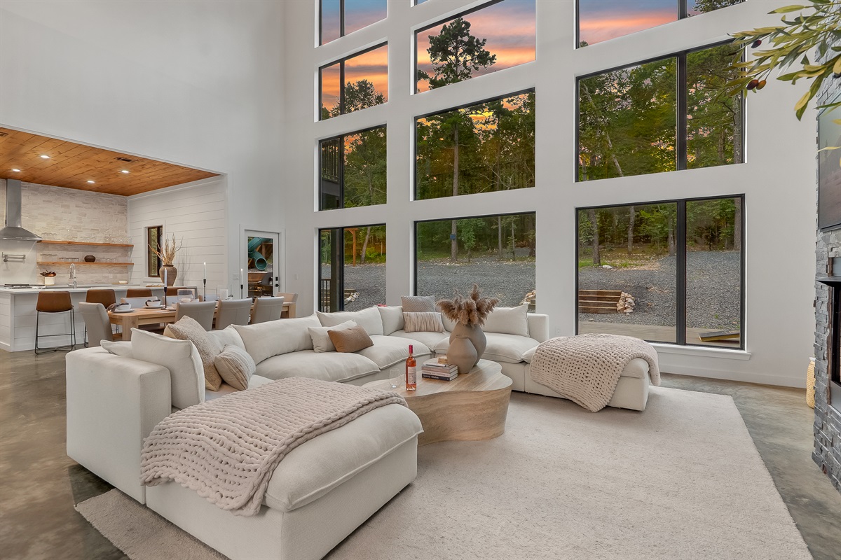 Luxurious sectional sofa - perfect for comfortable, and cozy lounging
