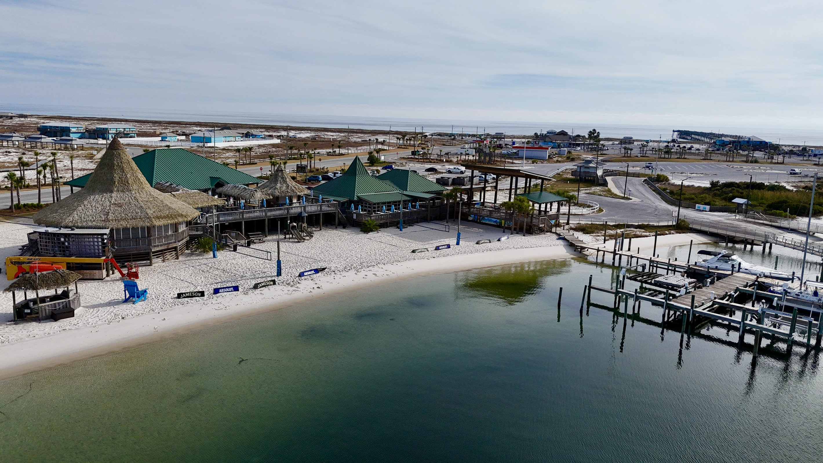 Juana's Pagodas & Sailor's Grill are the perfect spots to catch a sundown over the Santa Rosa Sound. Beach volleyball, boat and jet ski rentals, and live music are also available.