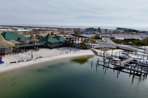 Juana's Pagodas & Sailor's Grill are the perfect spots to catch a sundown over the Santa Rosa Sound. Beach volleyball, boat and jet ski rentals, and live music are also available.