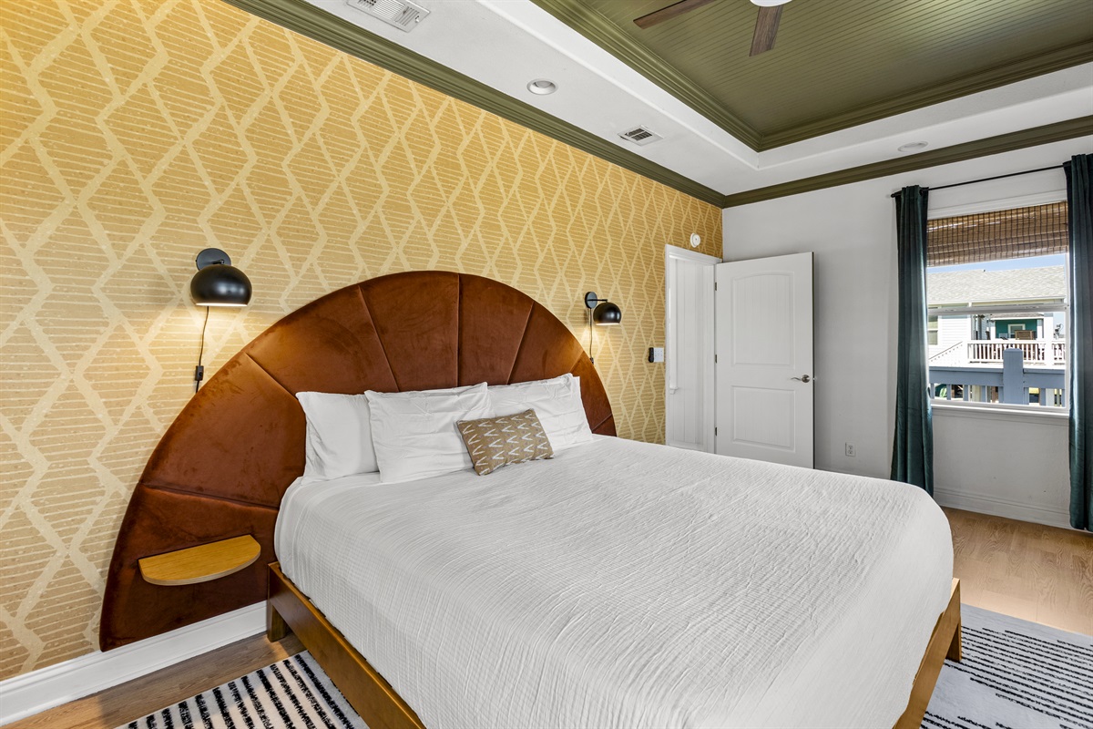 King Bed