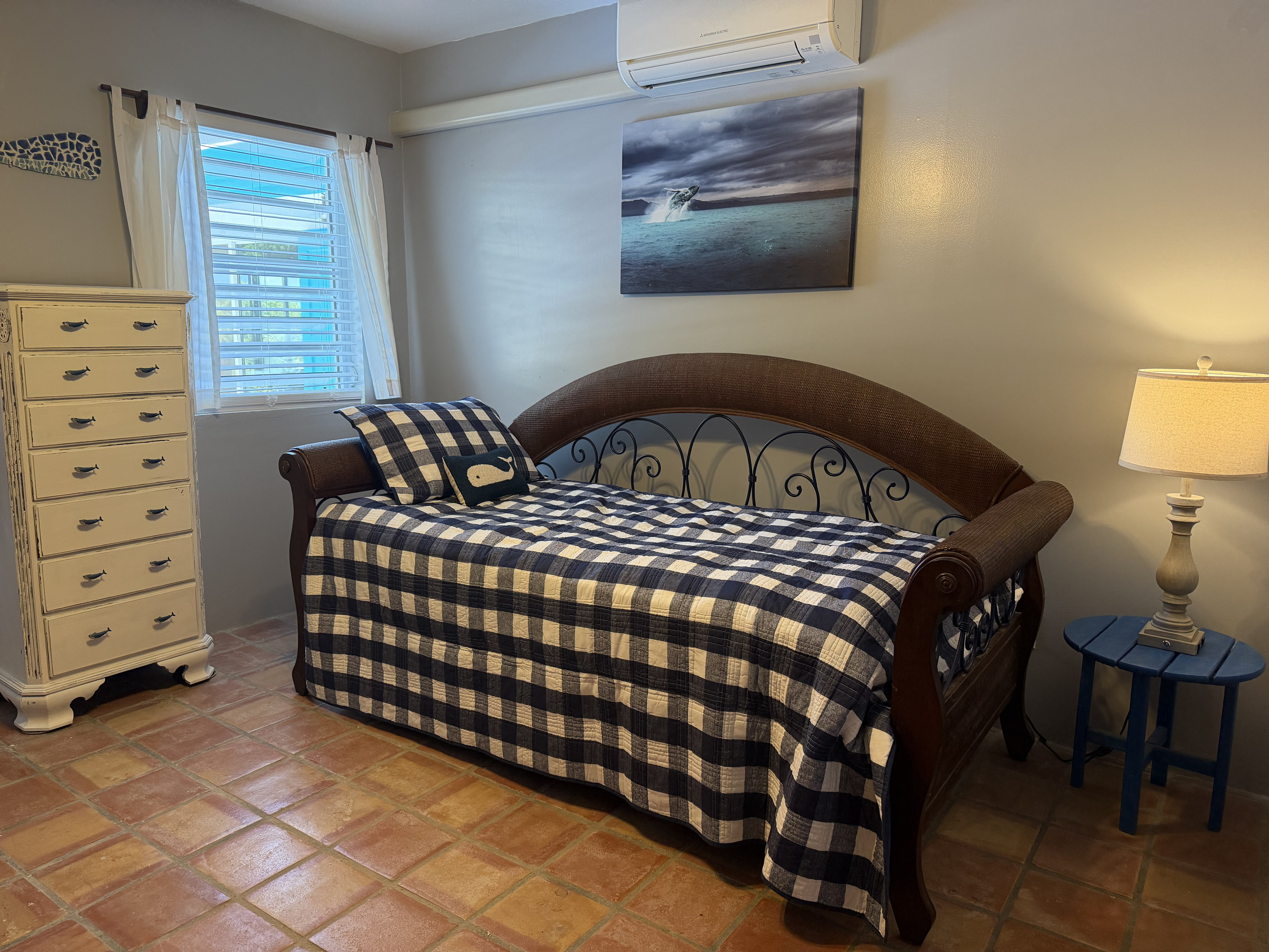 Trundle bed room has two windows to allow natural light and the beeeze flow into the room