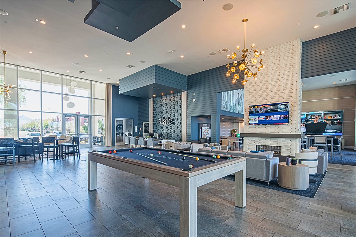 Unleash your strength! A spacious, fully-equipped gym for all your fitness goals.