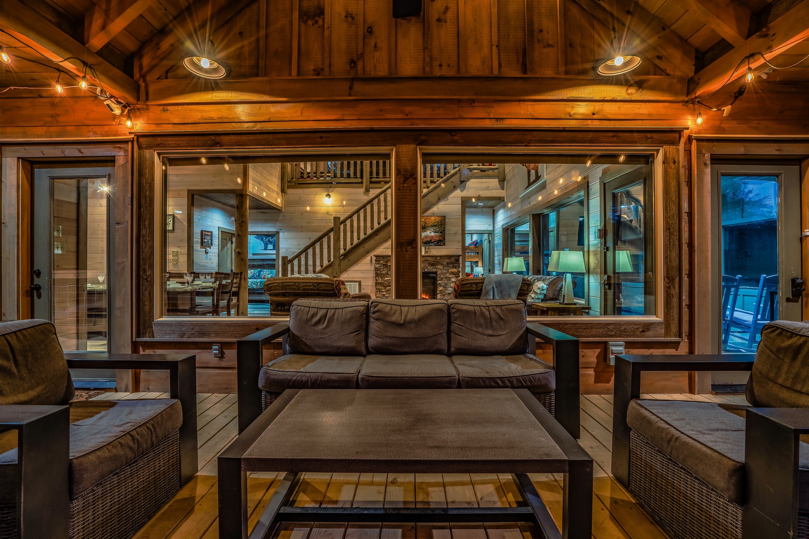"Great stay, would go back. Host was very responsive. Beautiful spot for a getaway." November Guest