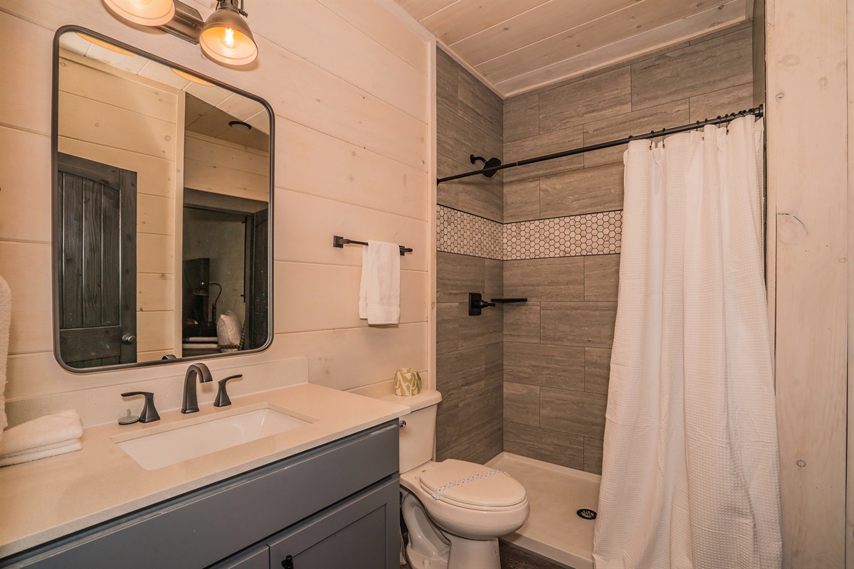 Ensuite