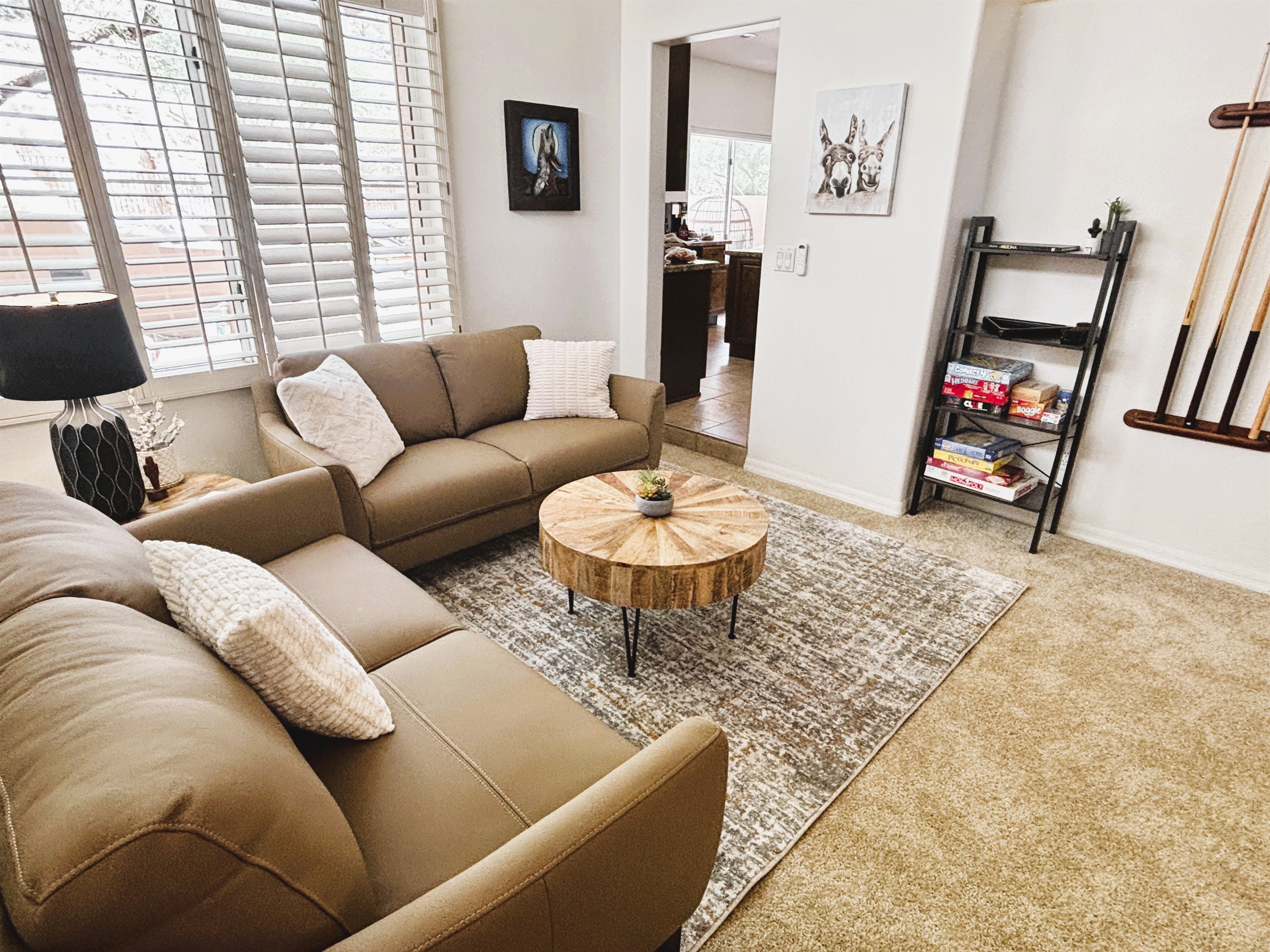 Lounging area in game room