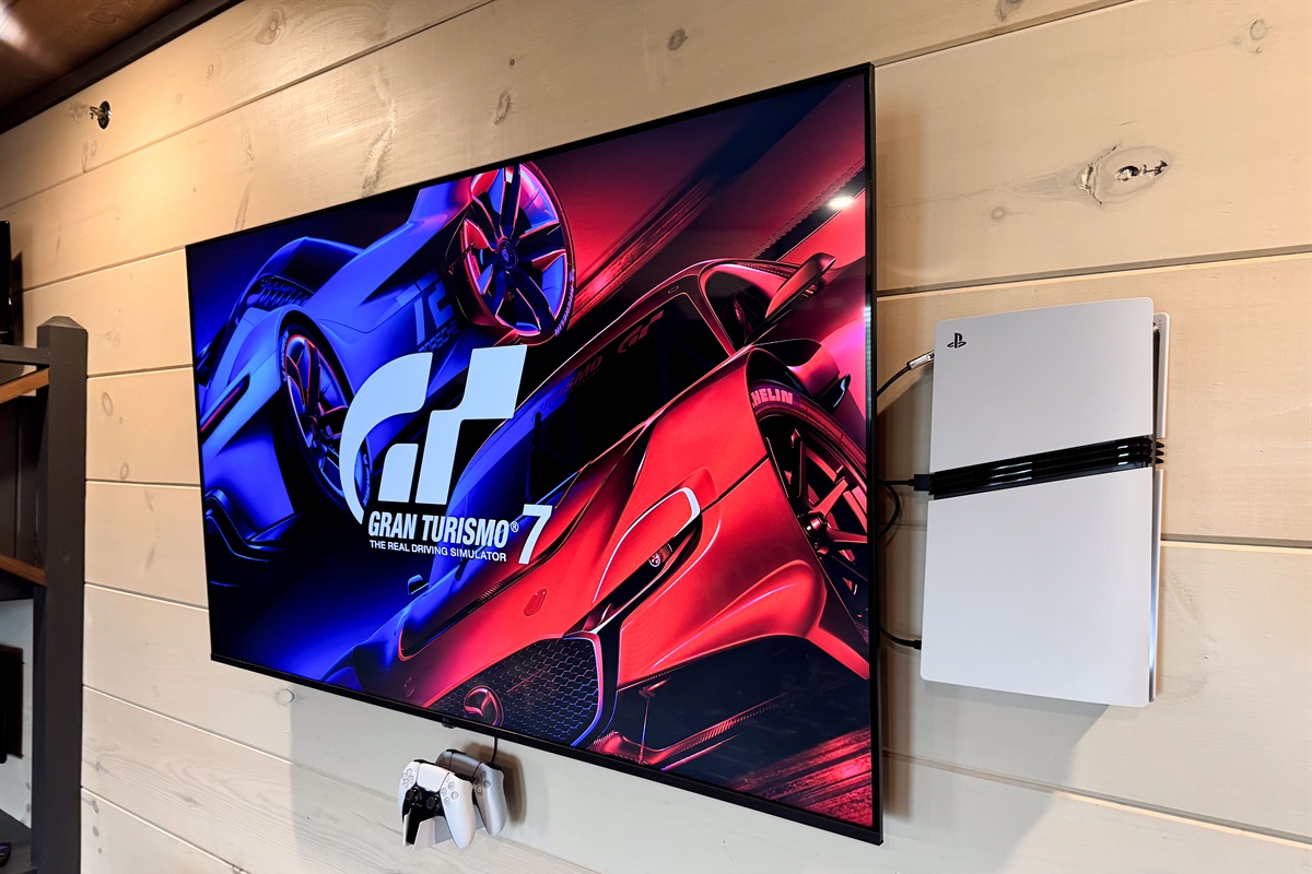 Enjoy use of a PS5 Pro preloaded with some top games.