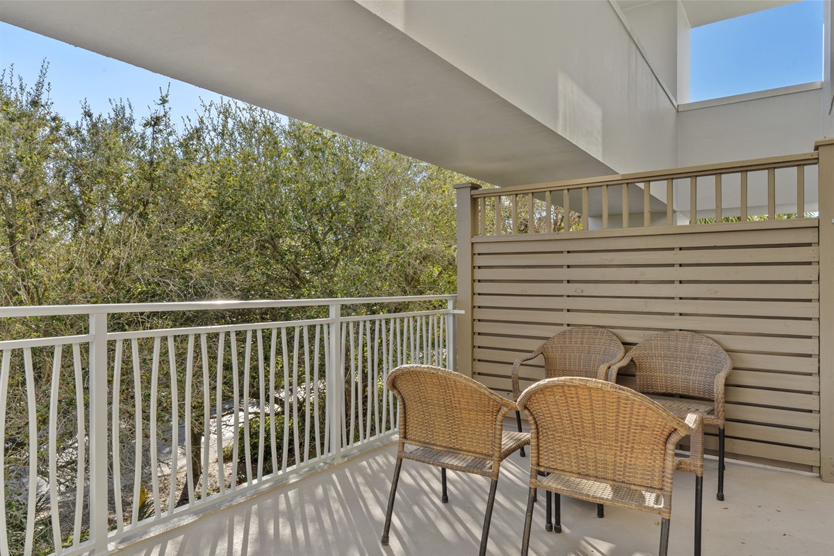 Additional Outdoor Seating (Studio Side)