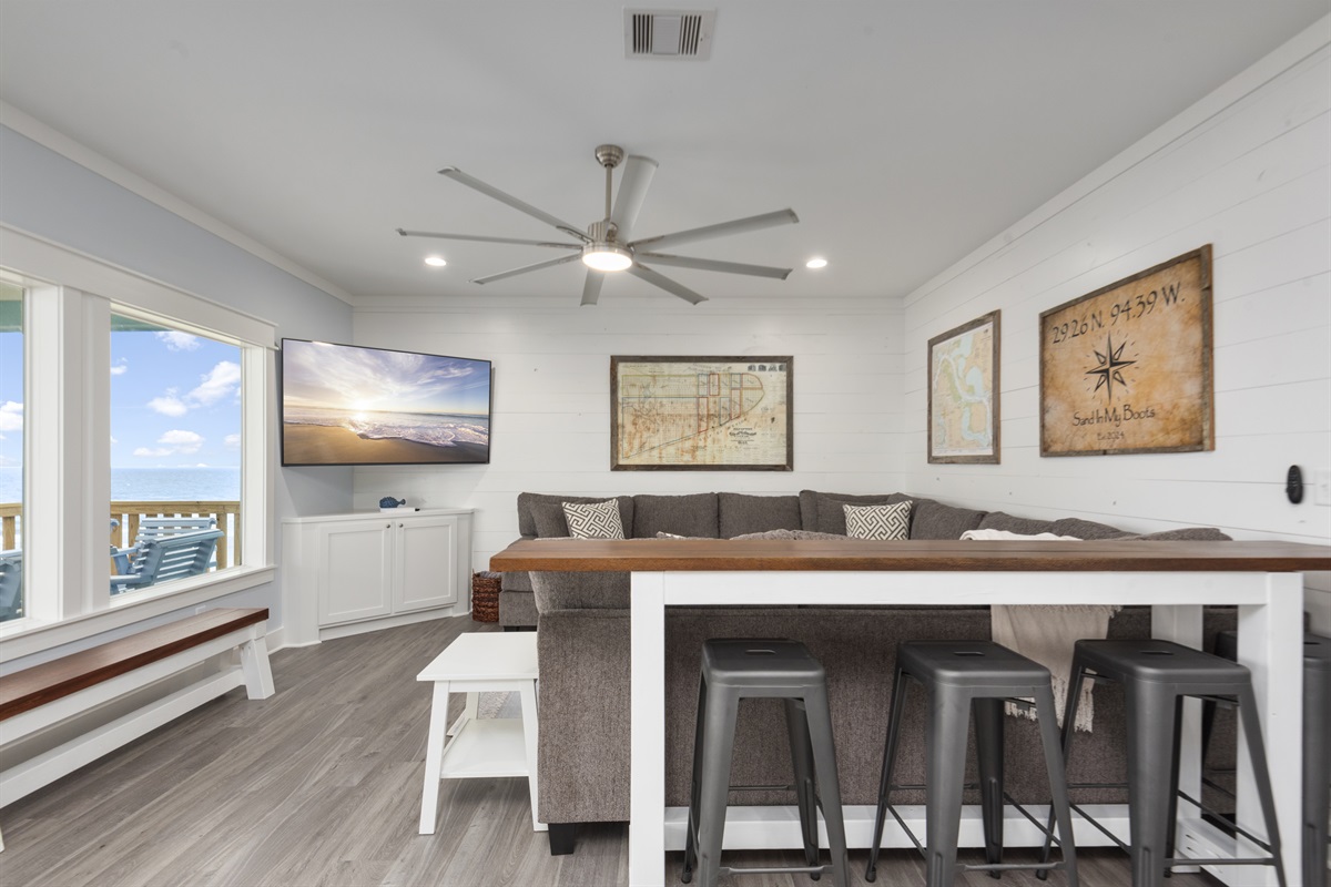 ab0ae2de63424391a32eaf4627d15c52 Large | Beachhouse | Texas | TX | Vacation Homes | Galveston | Crystal Beach | Kokomo | Breezy Days | Beachfront Elegance | Sunrise Serenity | Southern Sands Property Management, LLC