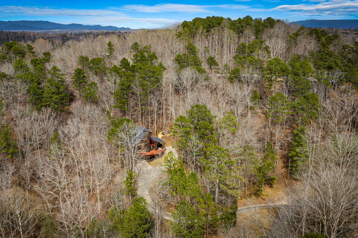 The sweeping mountain views create a serene and picturesque backdrop.