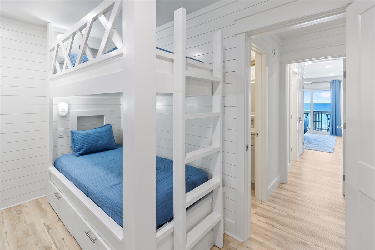 Bunk-Room
