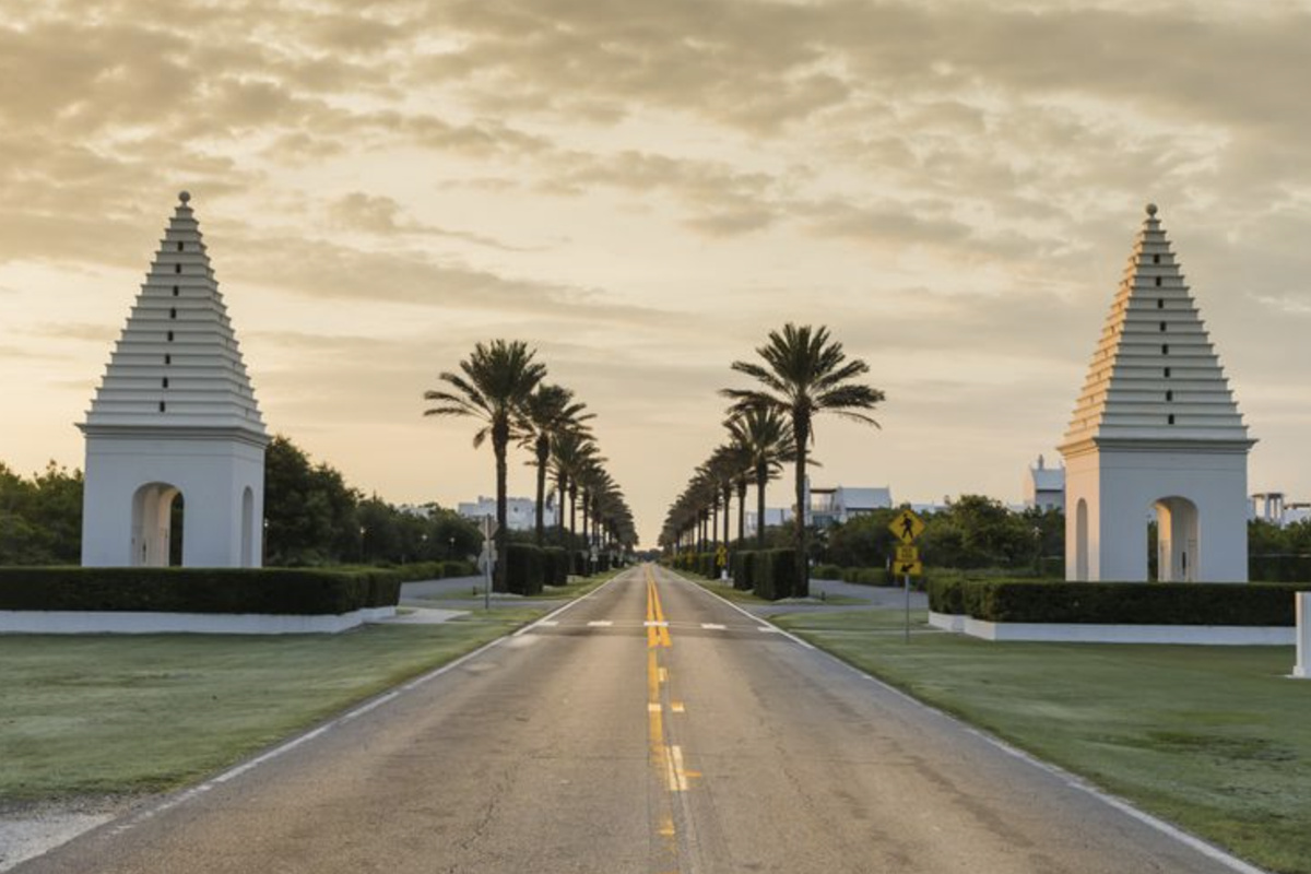 The perfect 30A getaway! Positioned right next to the entrance of Alys Beach, you are just moments away from its world-famous design and upscale vibe, while enjoying a quiet, relaxing place to unwind at the end of the day.