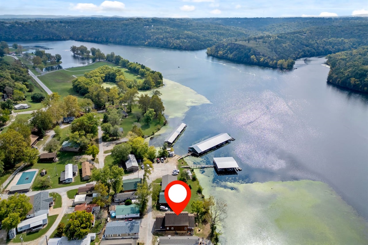 Very close to boat docks and swimming pool