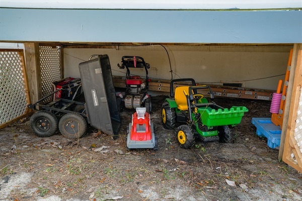 Outdoor Toys for Toddlers, Riding Tractor, Push Truck