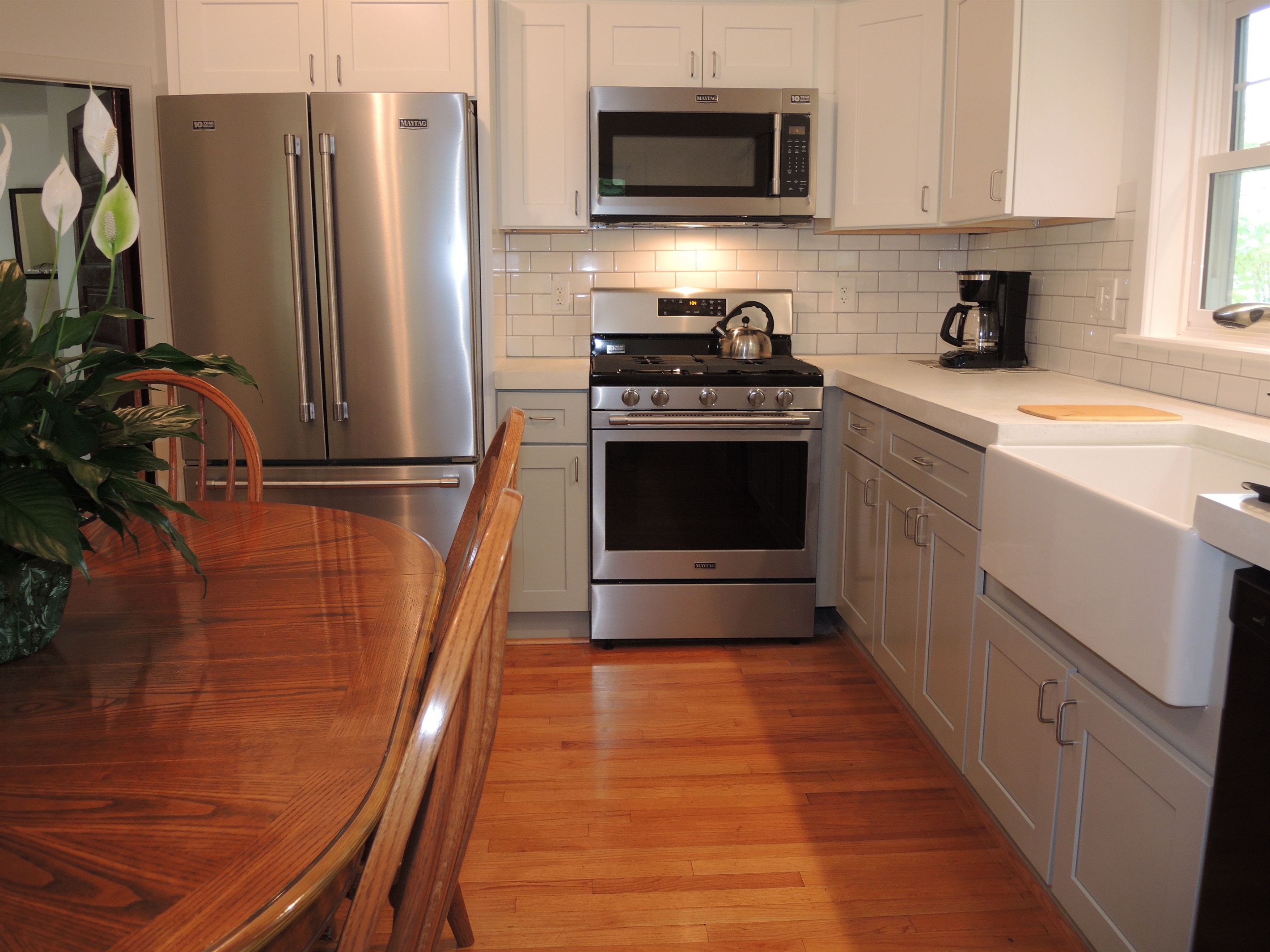 Great kitchen workspace