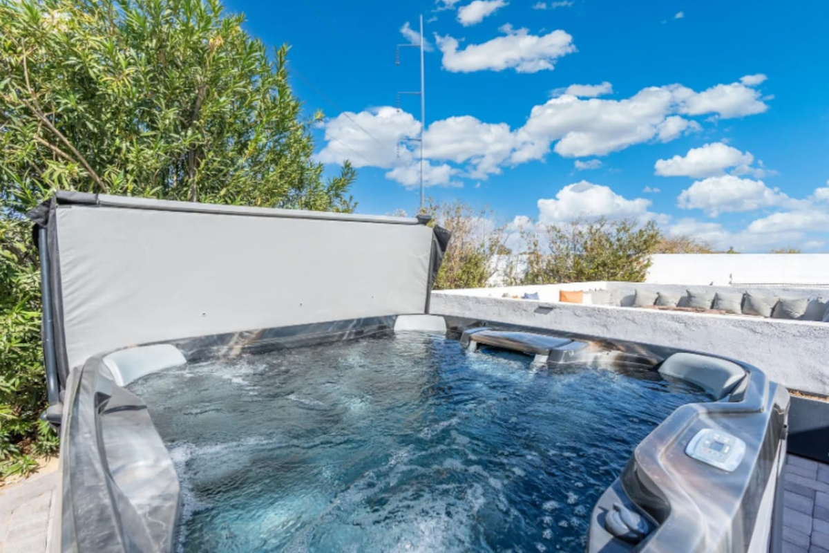 Hot Tub