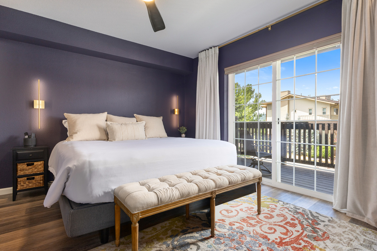 Primary Kingsize Bedroom 