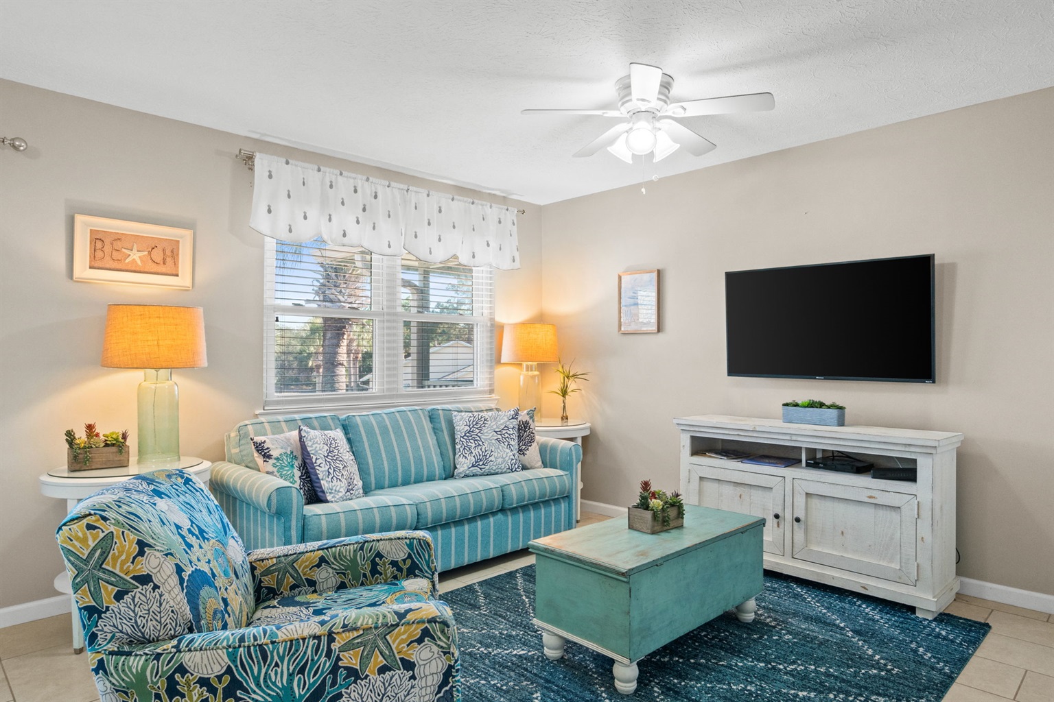 Living Room with Queen Sleeper Sofa and Twin Bed