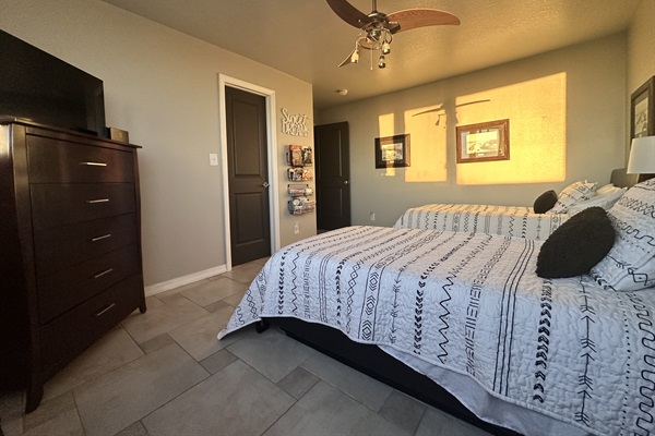 third bedroom w/two beds + 2 rollaways