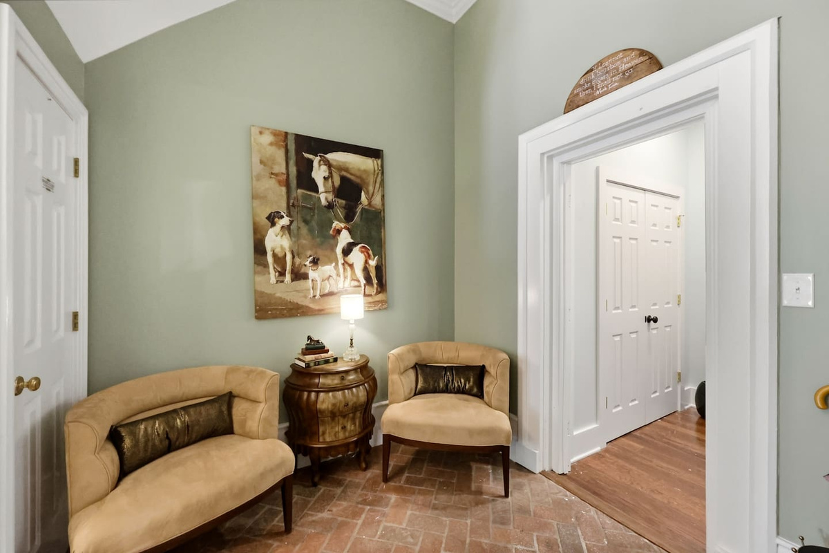 Cozy seating nook in the main foyer. 