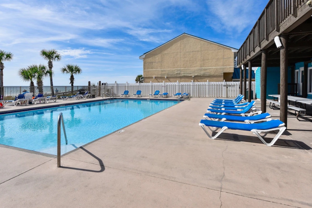 Beach House Pool