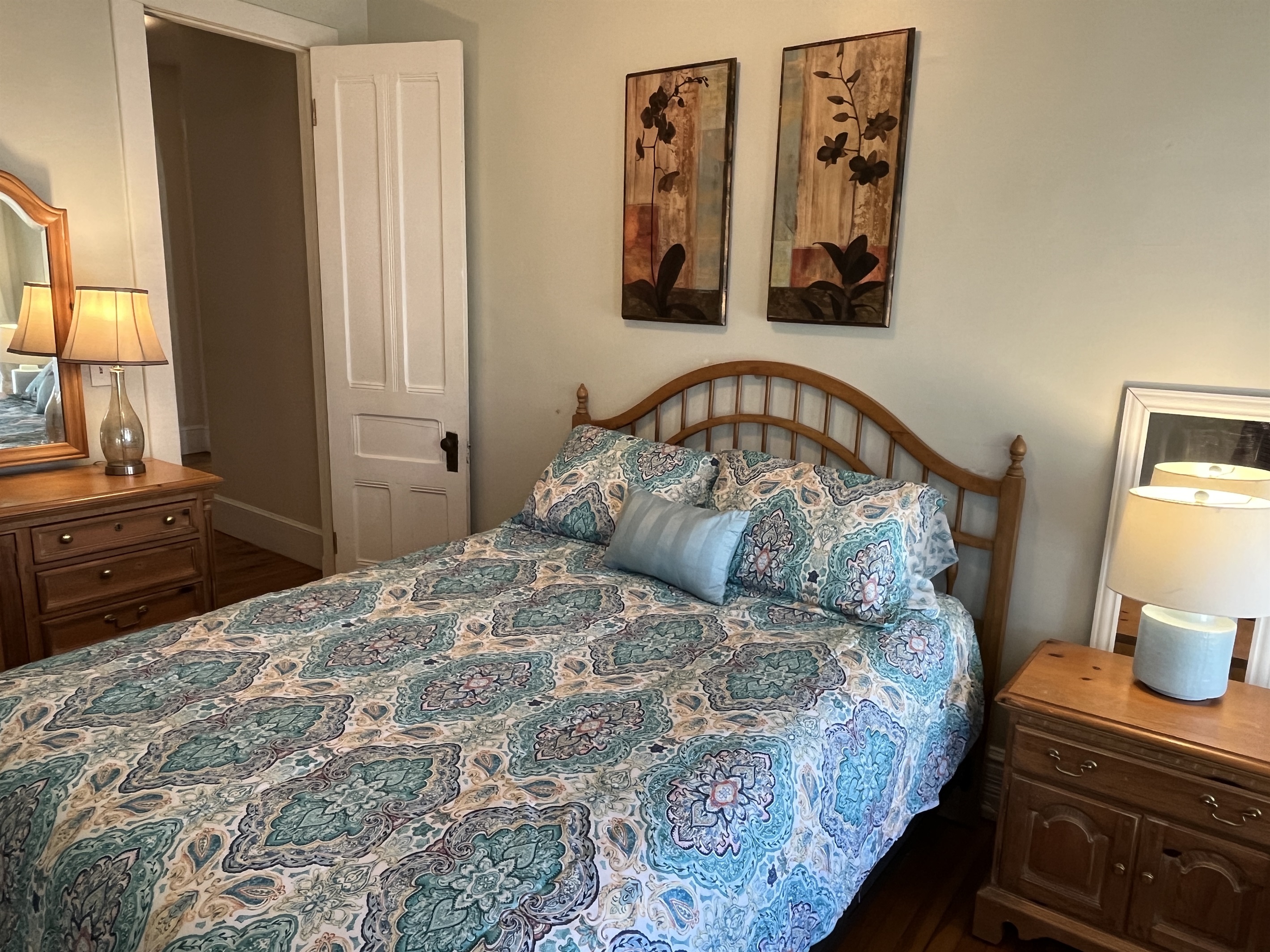 Queen bedroom #1