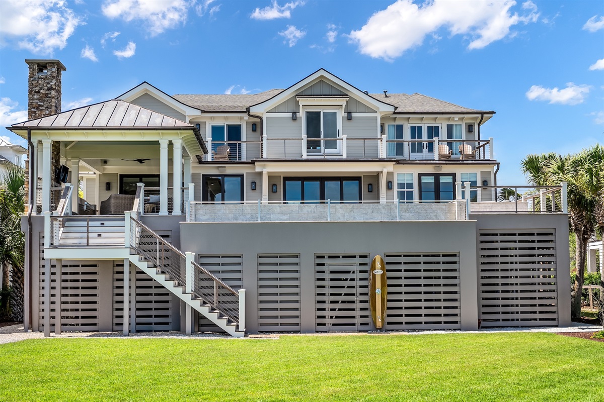 Back of house | Beach Shelter | 3708 Palm Blvd | Isle of Palms, SC | IOP Escapes