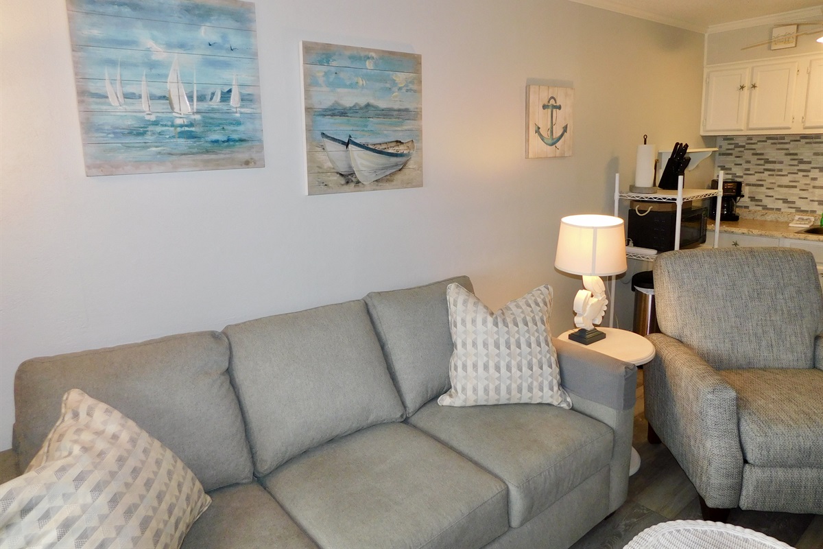 Tybee Happy! Dolphins, Pools, Oceanfront Condos Island Vacation Rentals