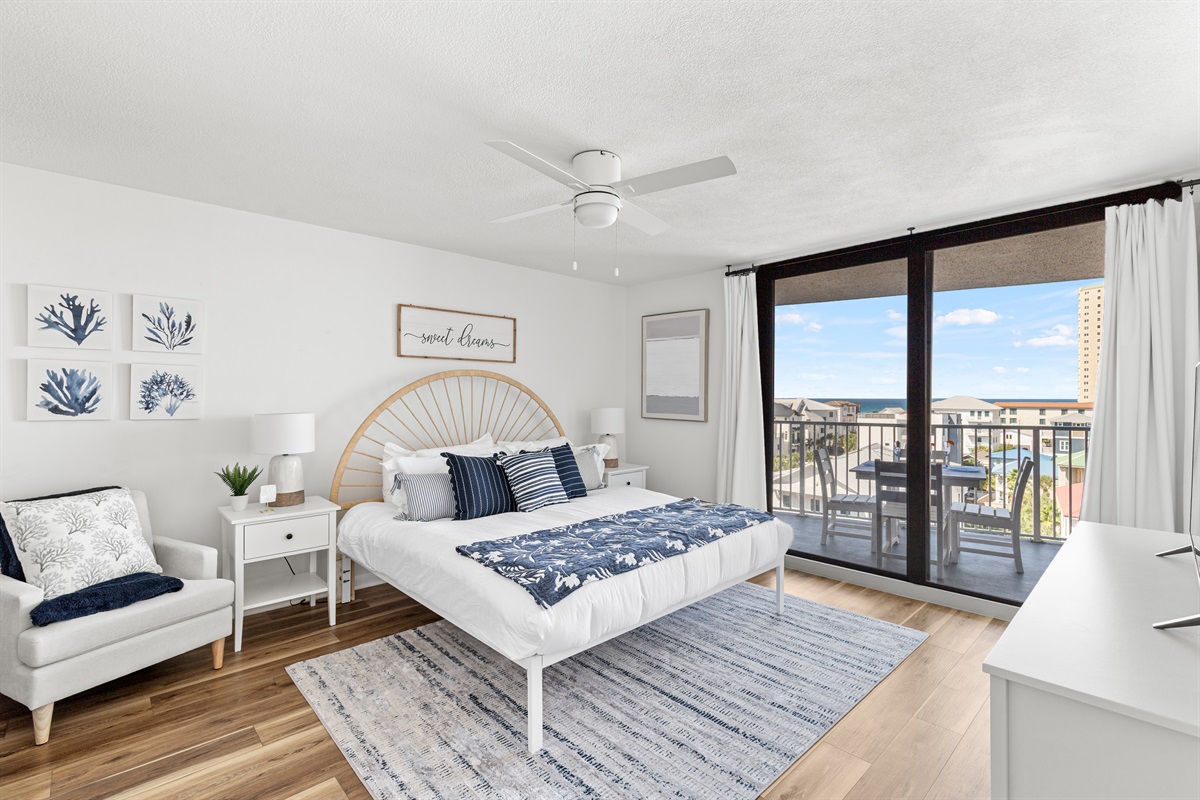 Beautiful Master Bedroom with Gulf Views!