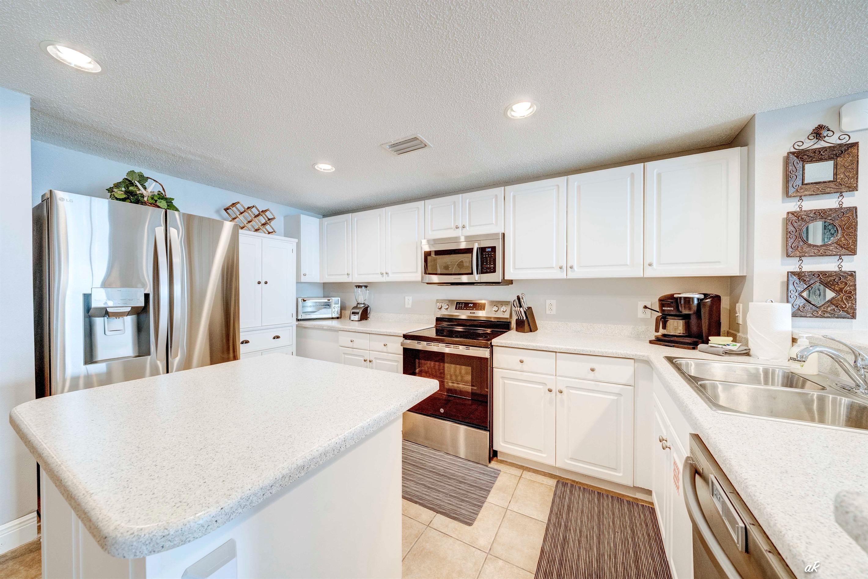 1904 Kitchen