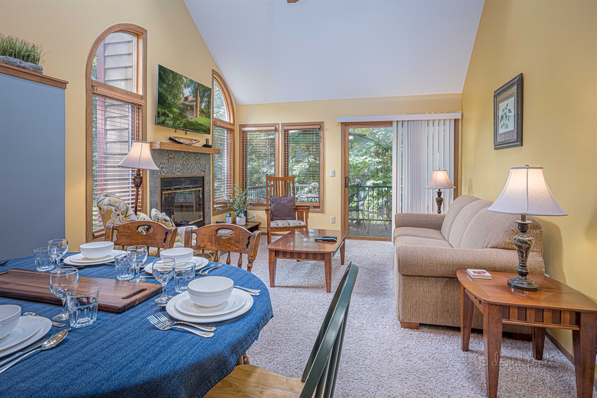 Downstairs - dining area, living room (queen pullout), kitchen, bedroom (2 twins), full bath, laundry