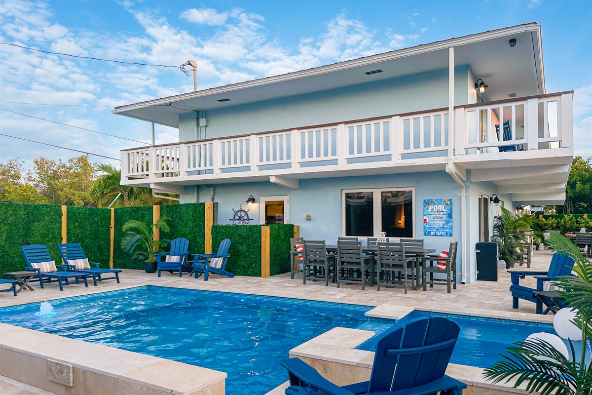 Captain’s Retreat is 6 bedroom, 5 bathroom home on the canal.