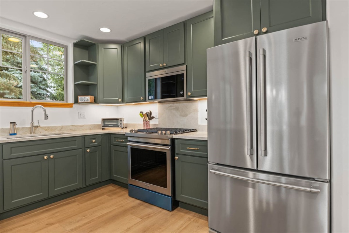 Five Burner Gas Stove | Refrigerator 