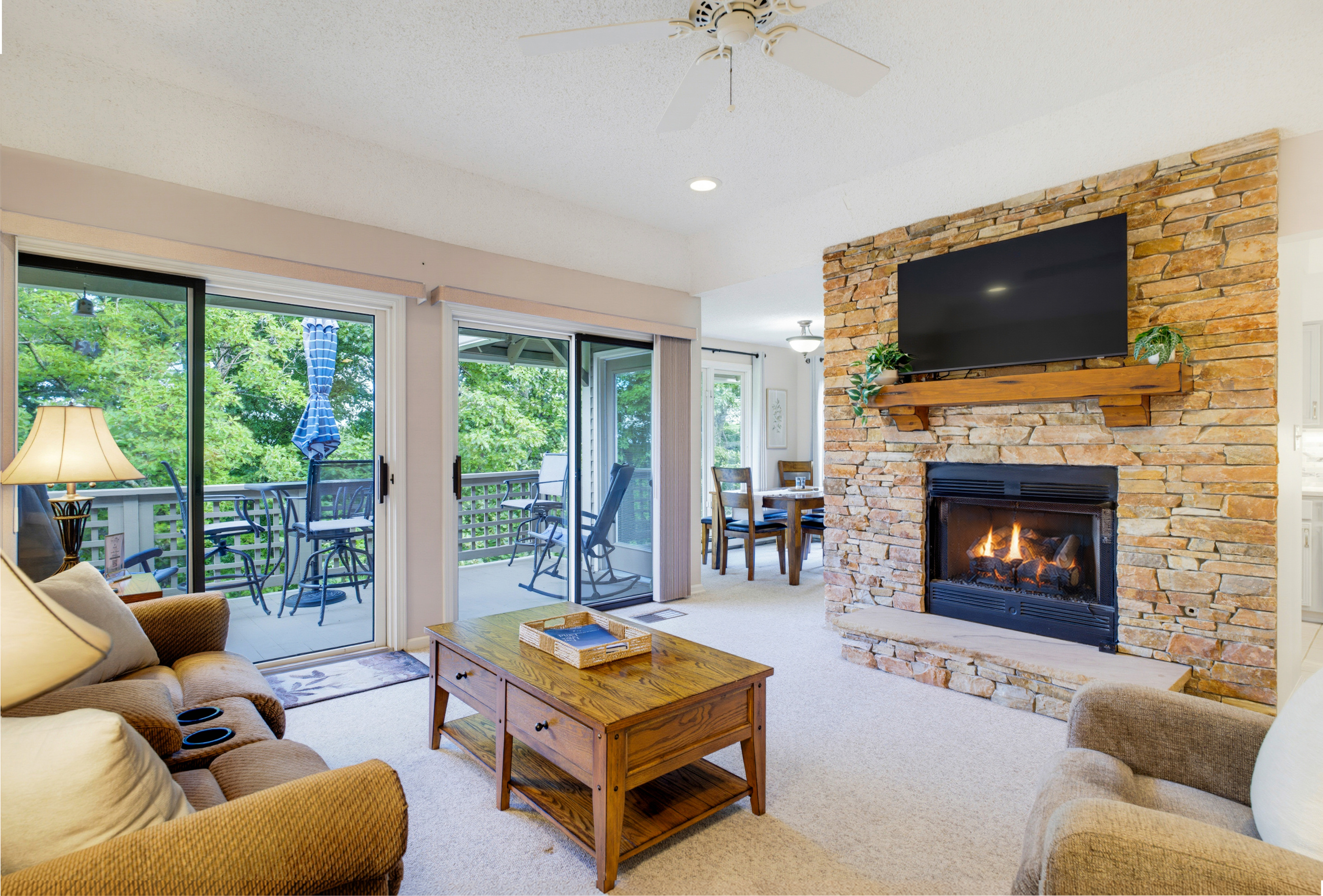 The Haven At Wintergreen Resort | Luxury 2br Condo, 2 Kings & Golf View - Shenandoah National Park