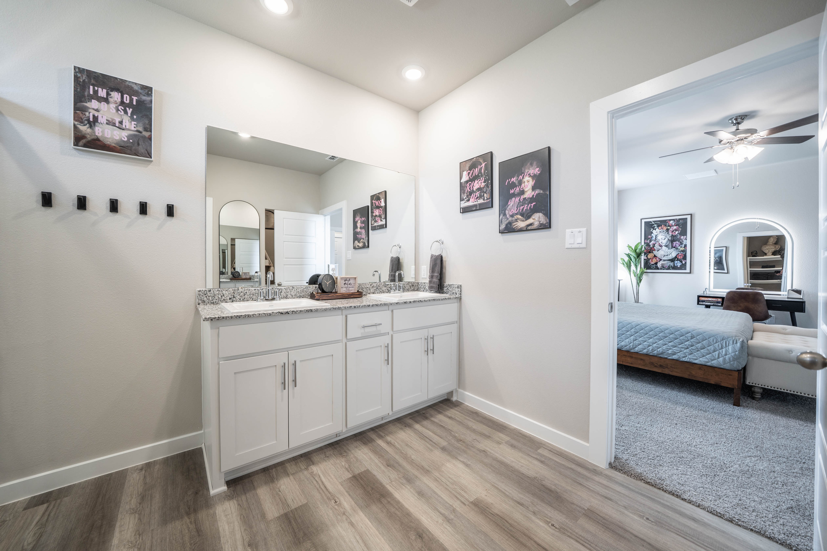 Ensuite