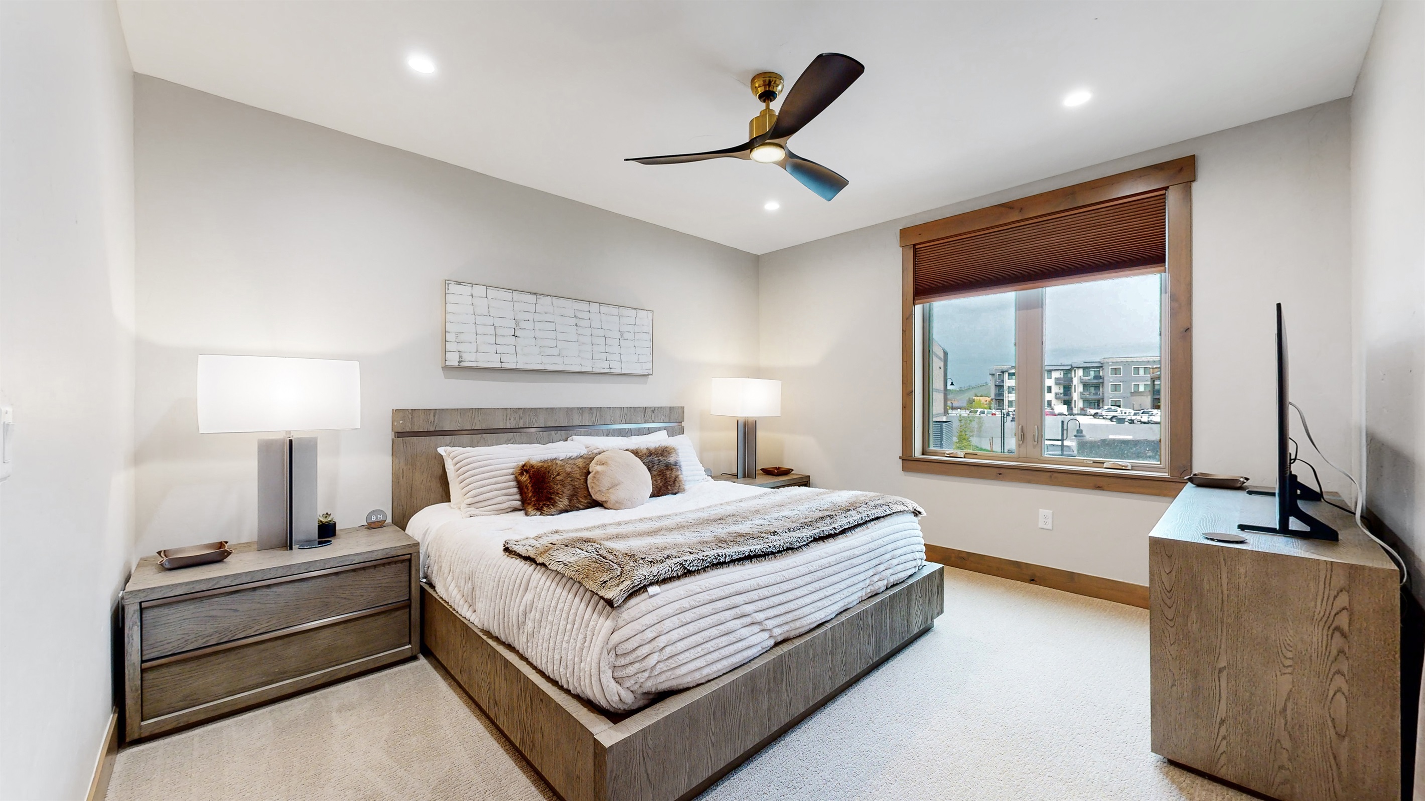 Primary suite king bed