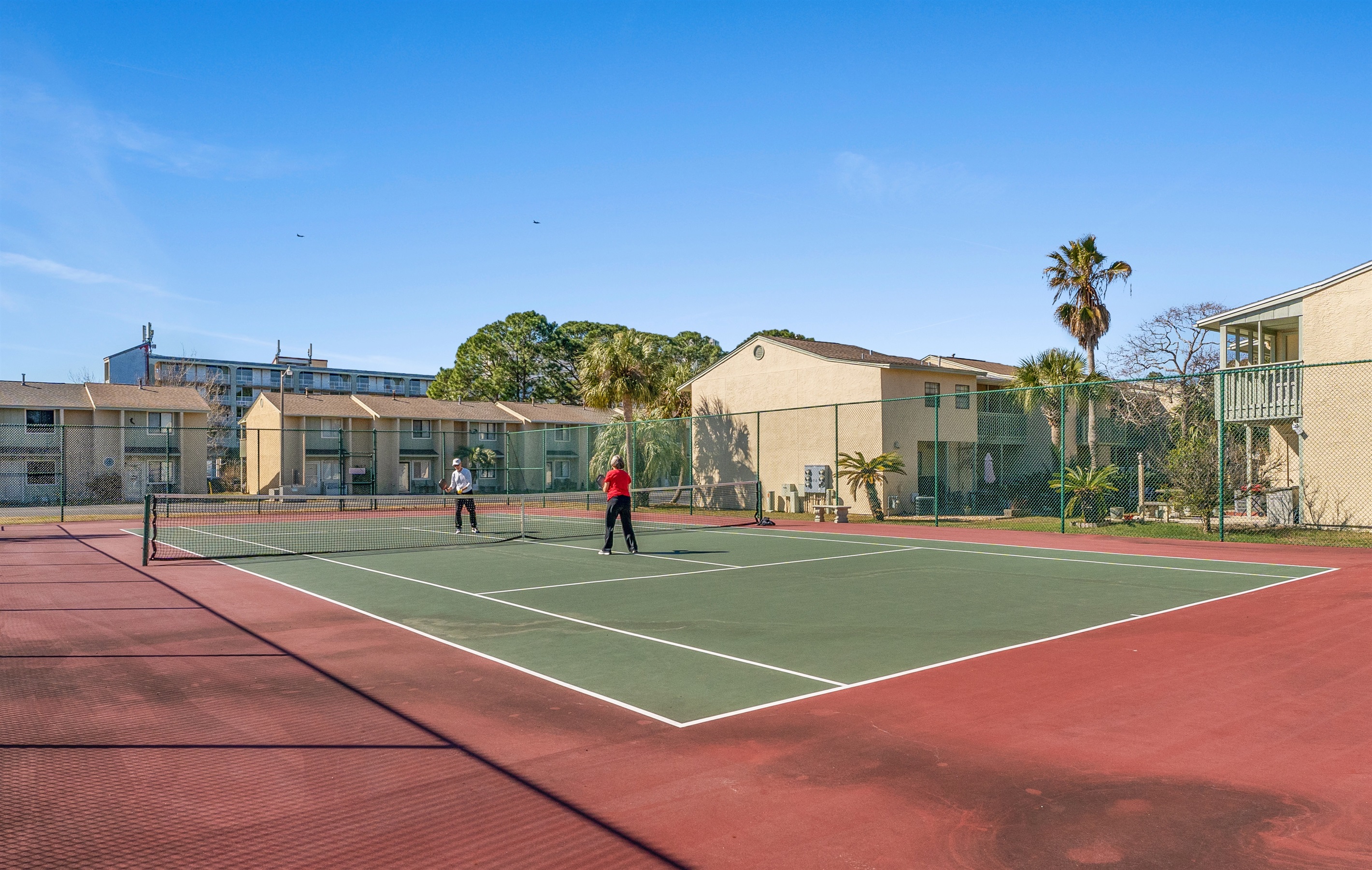 Multiple Pickleball and Tennis courts