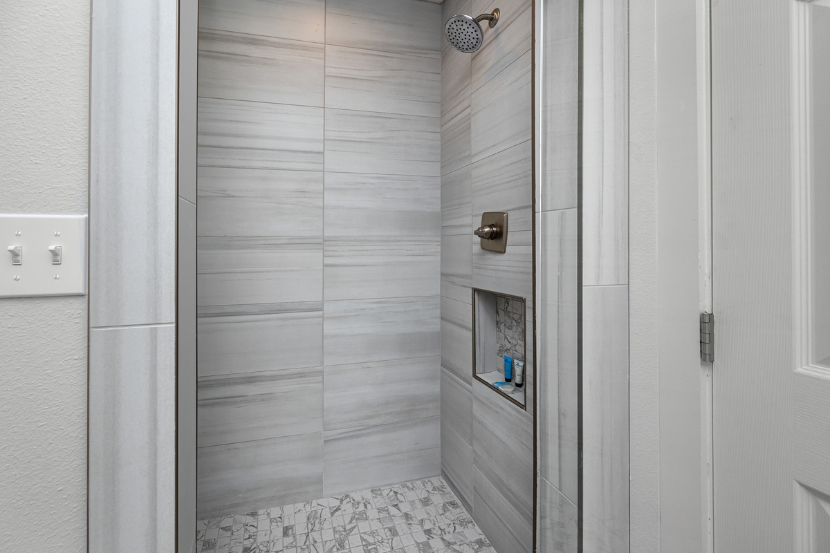 Ensuite shower