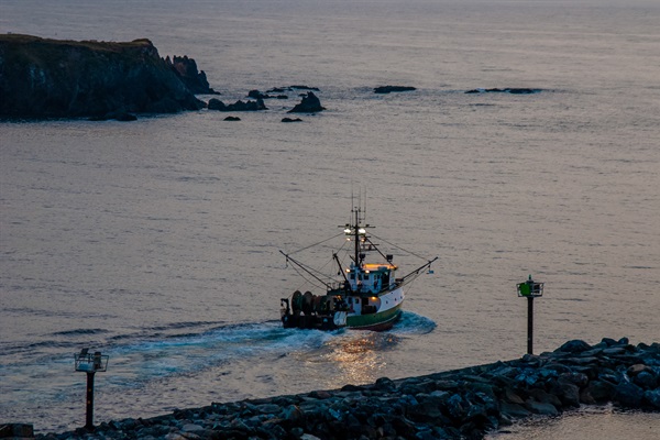 Heading out Noyo Harbor