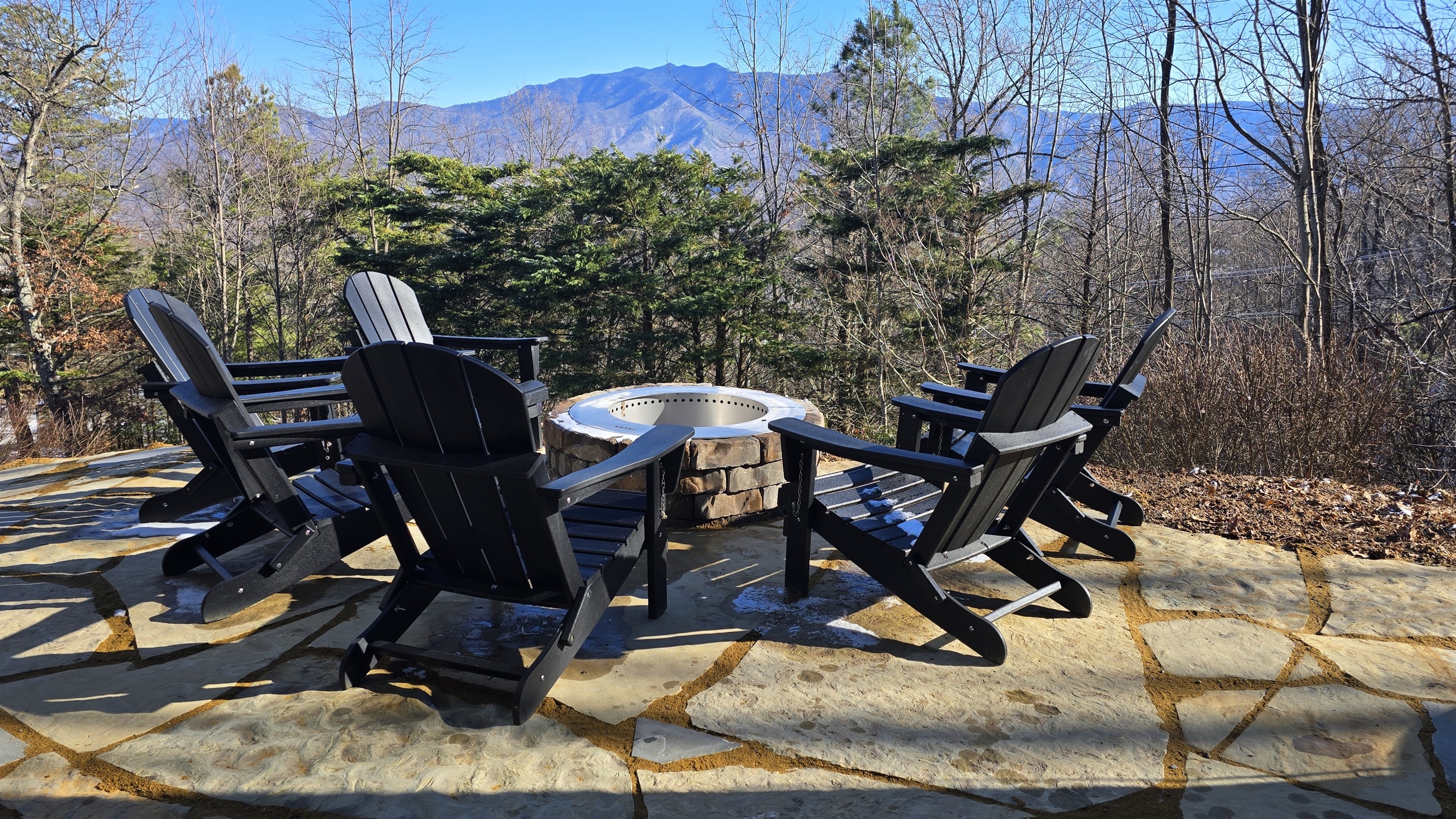 Scenic backyard setting with Breeo firepit