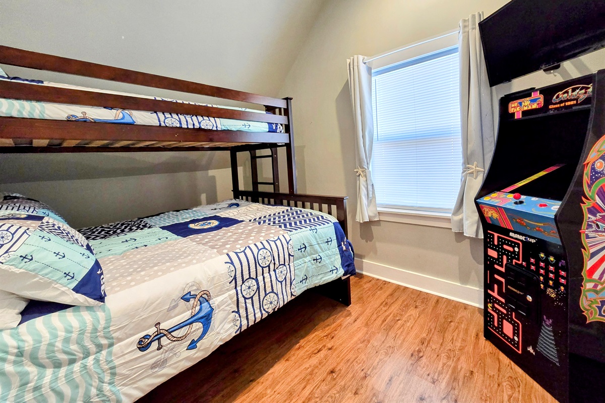 Bunk Room 2nd Floor