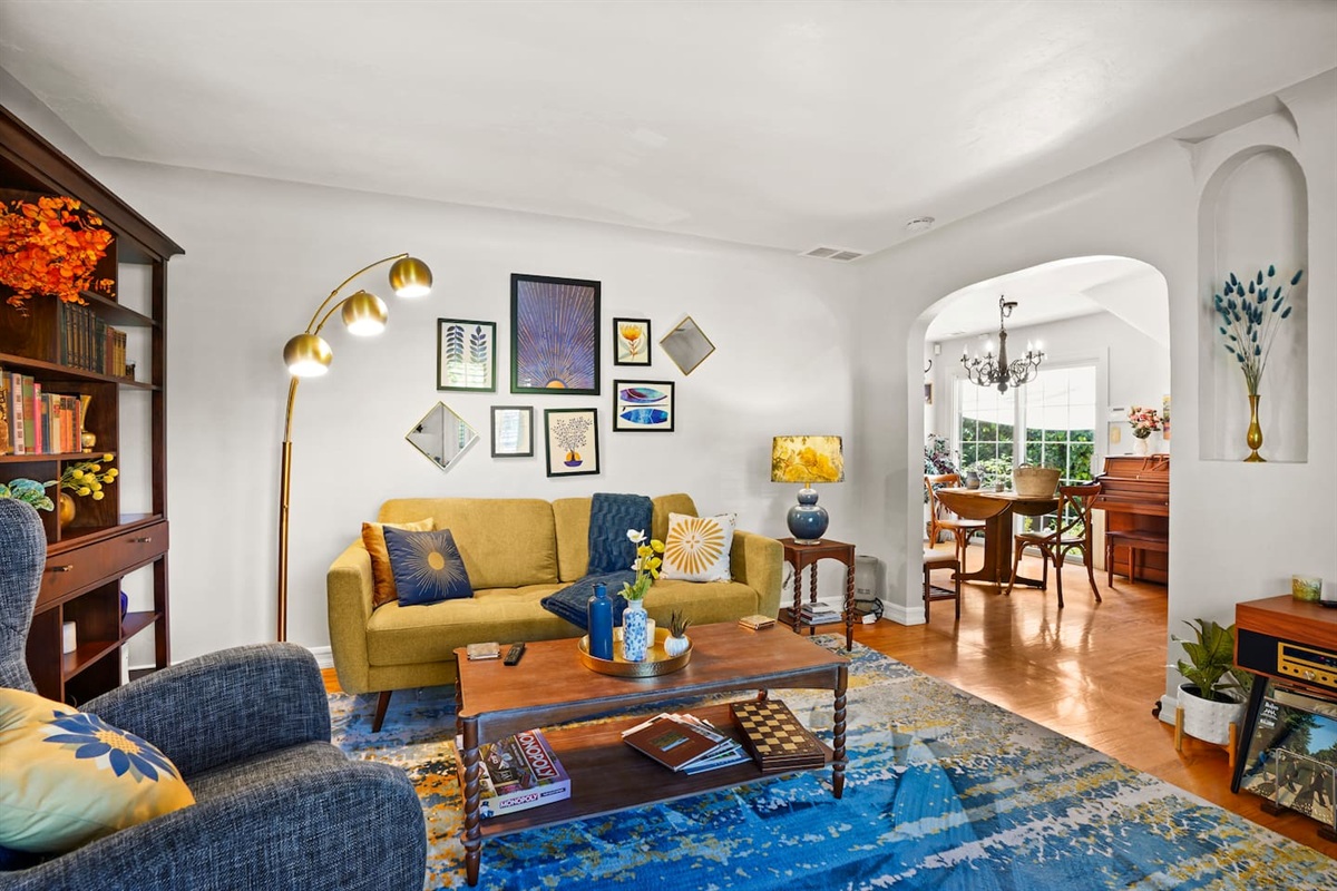 Cozy living room with a record player and a curated selection of vinyl for a relaxed night in.