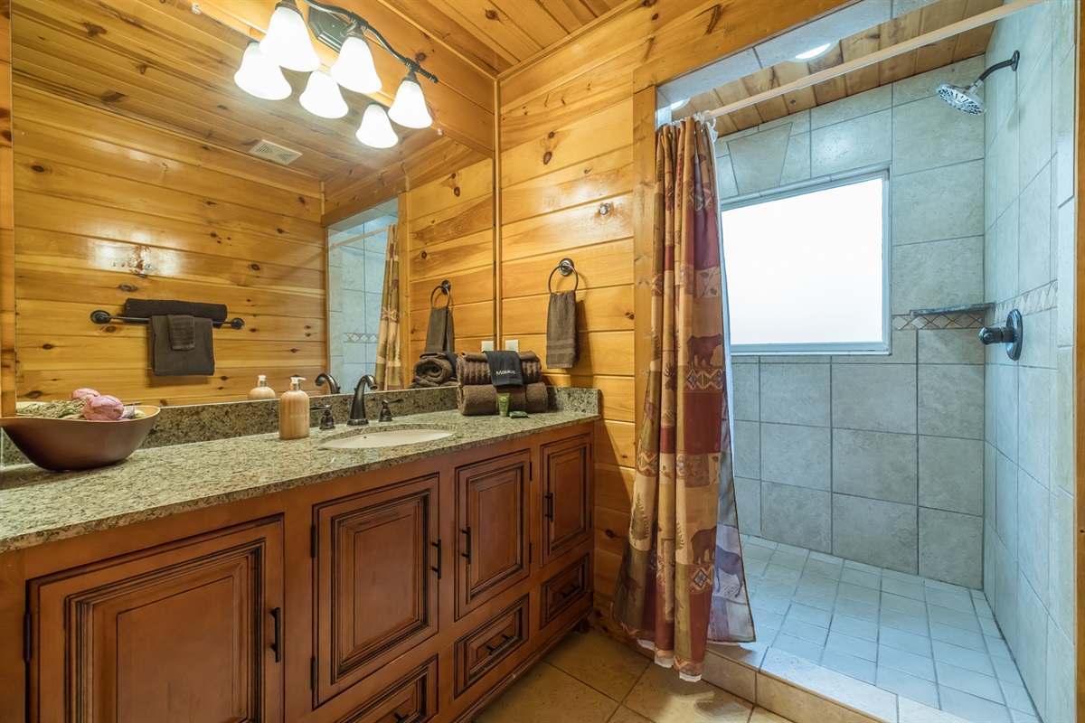 Full Master Bath with Walk in Shower for Two